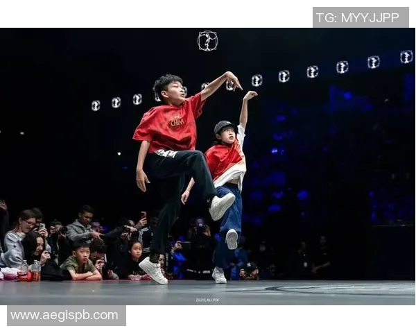 赛后复盘：西安街舞队与北京街舞队的团队协作与战术分析