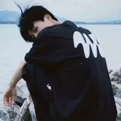靳高妍